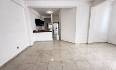 RENTA DEPTO CON ALBERCA LOMAS DE JUTEPEC