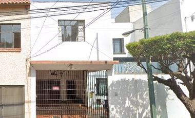 REMATO CASA EN LA COLONIA DEL VALLE NORTE, BENITO JUÁREZ, CDMX.
