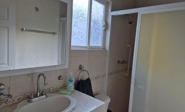 C228 RENTA CASA AMUEBLADA SAN PABLO FRENTE AL TEC