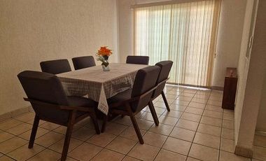 C228 RENTA CASA AMUEBLADA SAN PABLO FRENTE AL TEC