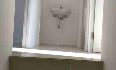 SEWA MURAH 
RUMAH 2 LANTAI
Regency One Pogot surabaya timur