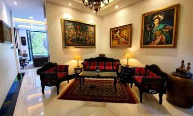 dijual Rumah Mewah 3 Lt cantik Asri, kolam renang private, Bebas Banjir di Komplek Exclusive Jl. Kemang Selatan, Kemang, Jakarta Selatan