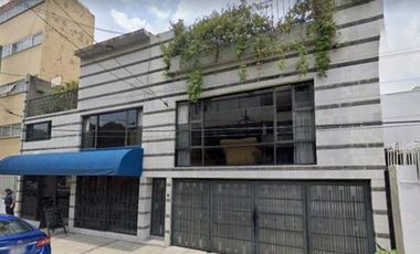 CASA EN REMATE CUAUHTEMOC