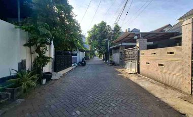 Dijual Rumah Jl. Kemlaten Asri, Kel. Kebraon, Kec. Karangpilang, Kota. Surabaya