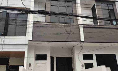 rumah usaha murah strategis di jl kran Kemayoran