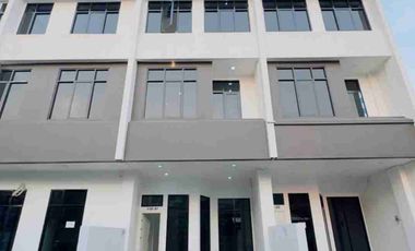 rumah usaha murah strategis di jl kran Kemayoran