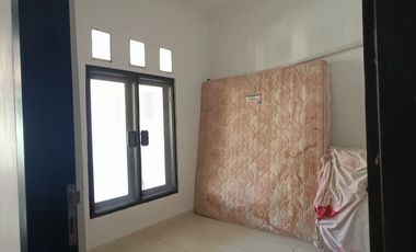 Rumah Dijual Turun Harga Jl. Nginden Baru VIII, Surabaya Timur
