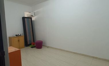 Rumah Dijual Turun Harga Jl. Nginden Baru VIII, Surabaya Timur
