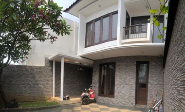 DISEWAKAN RUMAH MINIMALIS DI DAERAH KEMANG JAKARTA SELATAN