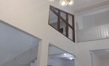 DIJUAL RUMAH PONDOK CANDRA HIGH CEILING JARANG ADA, DEKAT CLUSTER TERBARU REDWOOD