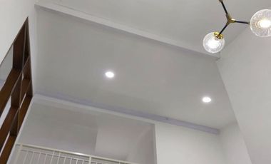 DIJUAL RUMAH PONDOK CANDRA HIGH CEILING JARANG ADA, DEKAT CLUSTER TERBARU REDWOOD