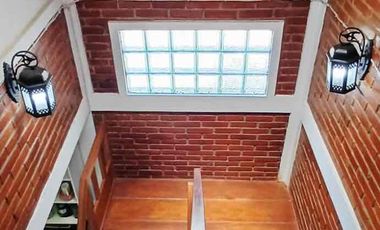 Dijual Rumah Cantik Etnik  2 Lt Halaman Luas Dekat Jogja Bay