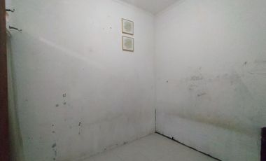RUMAH DISEWAKAN TAHUNAN DALAM CLUSTER DI TANAH BARU DEPOK, DEKAT TOL KUKUSAN & STASIUN DEPOK BARU
