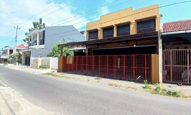 Ruang Usaha Lokasi Dekat Pasar Ngoto, Jln Imogiri Barat