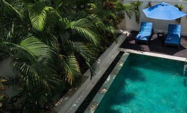 Freehold - Exquisite Tropical Retreat 2-Bedroom Villa in Prime Canggu Location
