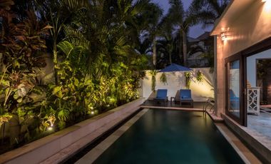 Freehold - Exquisite Tropical Retreat 2-Bedroom Villa in Prime Canggu Location