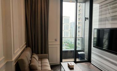 Beautiful View, Great Value! Condo For Sale  The ESSE Sukhumvit 36 — A luxury condominium located right on Sukhumvit Road, next to BTS Thonglor!