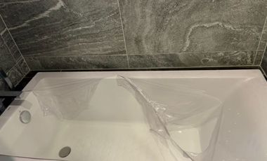 Beautiful View, Great Value! Condo For Sale  The ESSE Sukhumvit 36 — A luxury condominium located right on Sukhumvit Road, next to BTS Thonglor!