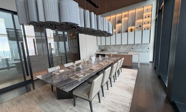 Beautiful View, Great Value! Condo For Sale  The ESSE Sukhumvit 36 — A luxury condominium located right on Sukhumvit Road, next to BTS Thonglor!