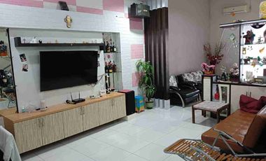 Rumah 1 ½ lantai siap huni kota Pontianak di serdam