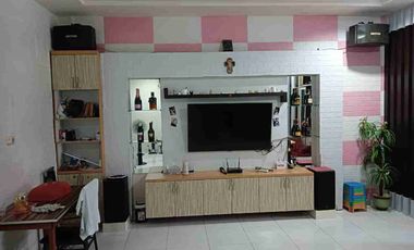 Rumah 1 ½ lantai siap huni kota Pontianak di serdam