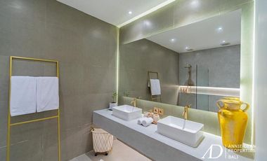 LEASEHOLD | CONTEMPORARY 5-BED LUXURY VILLA IN UBUD