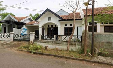 selangkah citraland 28jt luas, layak huni, wiyung puri lidah kulon greenlake babatan