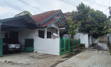 Nice House Ready to Live in Suitable for Investment in Cianjur City Center