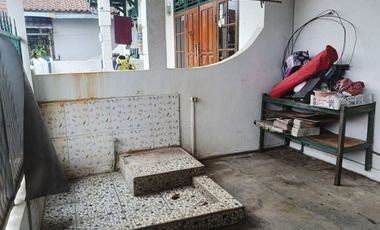 Nice House Ready to Live in Suitable for Investment in Cianjur City Center