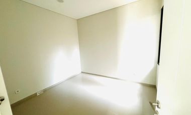 Rumah baru siap huni fully furnished di Bintaro Discovery Aluvia sektor 9 Bintaro