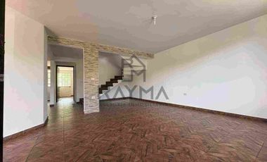 en venta casa amplia con recámara en planta baja