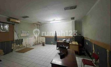 Dijual gudang di jalan yos sudarso, jurumudi, tangerang.