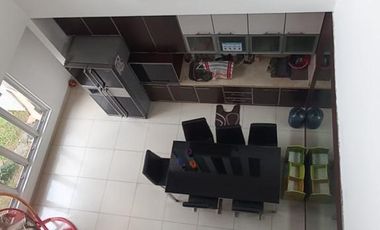 Rumah 2 lantai 4+1 kamar full furnish di Taman Telaga Golf