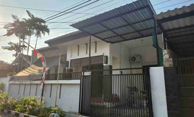 Disewakan Rumah Siap Huni Mulyosari Utara Surabaya Timur Dekat Pakuwon City,ITS,Unair,Superindo