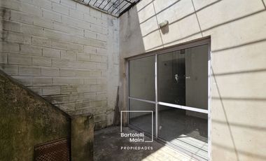 VENTA | Casa Interna Única con Patio y Terraza