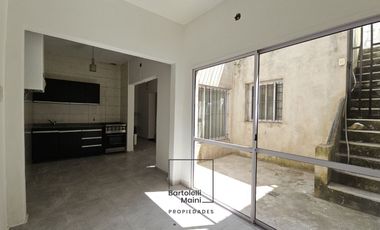 VENTA | Casa Interna Única con Patio y Terraza