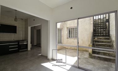 VENTA | Casa Interna Única con Patio y Terraza