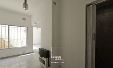 VENTA | Casa Interna Única con Patio y Terraza
