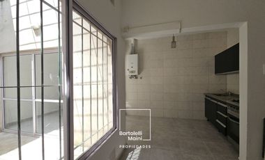 VENTA | Casa Interna Única con Patio y Terraza