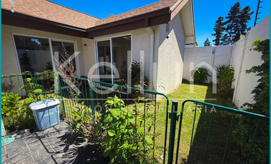 Casa Remodelada en 2 Poniente, San Pedro de la Paz – Conectividad y Estilo