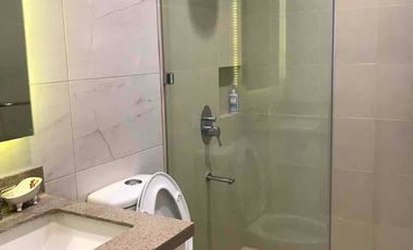 The Grove by Rockwell Pasig 3br loft for lease