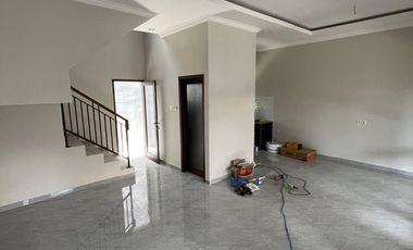 RUMAH SIAP HUNI MINIMALIS 3BR KAWASAN STARTETEGIS LOKASI DENPASAR SESETAN