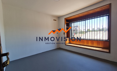 Inmovision Gestión Inmobiliaria ARRIENDA Amplia Propiedad