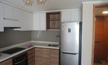 LINDO DEPTO METRO SANTA ISABEL 2 DORMITORIS 2 BAÑOS Y ESTACIONAMIENTO