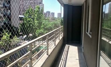 LINDO DEPTO METRO SANTA ISABEL 2 DORMITORIS 2 BAÑOS Y ESTACIONAMIENTO