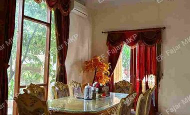 istana ‼️‼️‼️ di Jakasampurna kota Bekasi dkt duren sawit dan galaxy