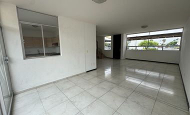 ¡Precio a tratar! | Casa en esquina con terreno excedente Terranova, Corregidora