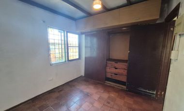 Excelente propiedad con local comercial en privilegiado sector, La Calera