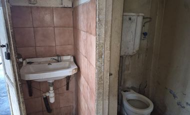 Excelente propiedad con local comercial en privilegiado sector, La Calera