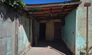 Excelente propiedad con local comercial en privilegiado sector, La Calera